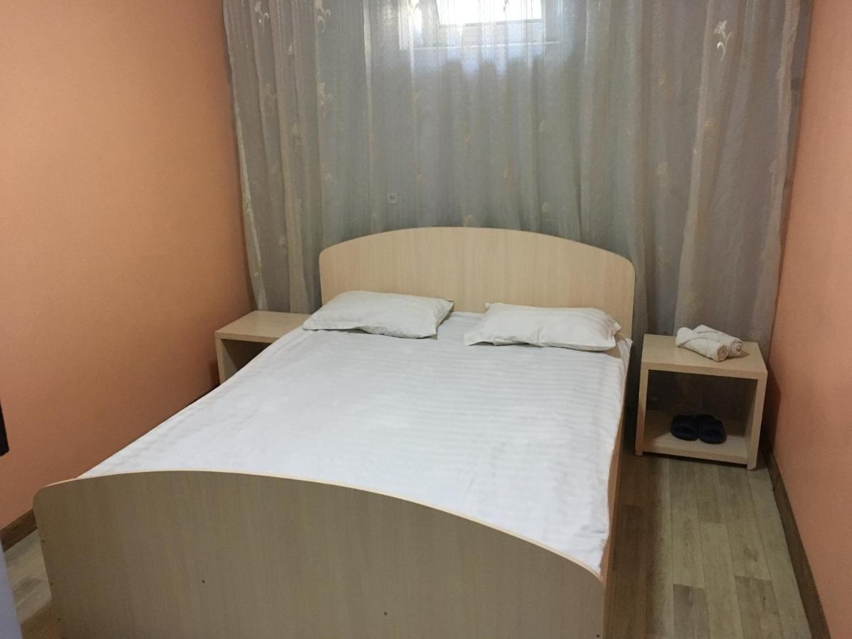 Гостиница"Hostel" 卡拉甘达 外观 照片